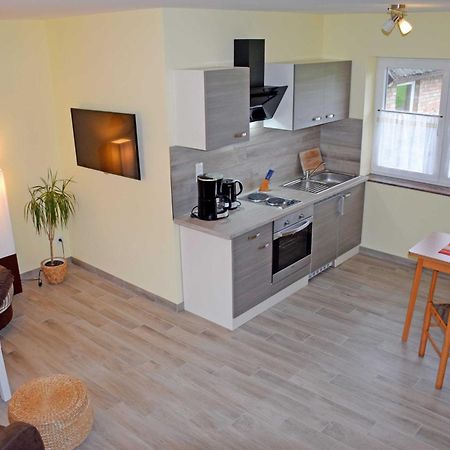 Ferienhaus mit Terrasse am Heideweg Baabe Exterior foto
